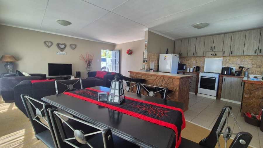 3 Bedroom Property for Sale in Country Club Western Cape